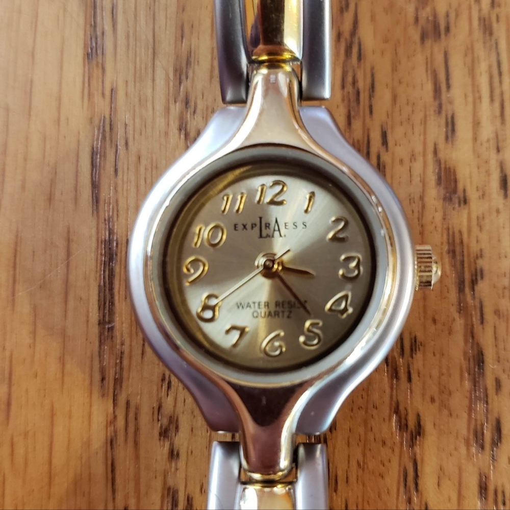 Vintage LA Express Two-Tone Ladies Watch • Running on New Battery!